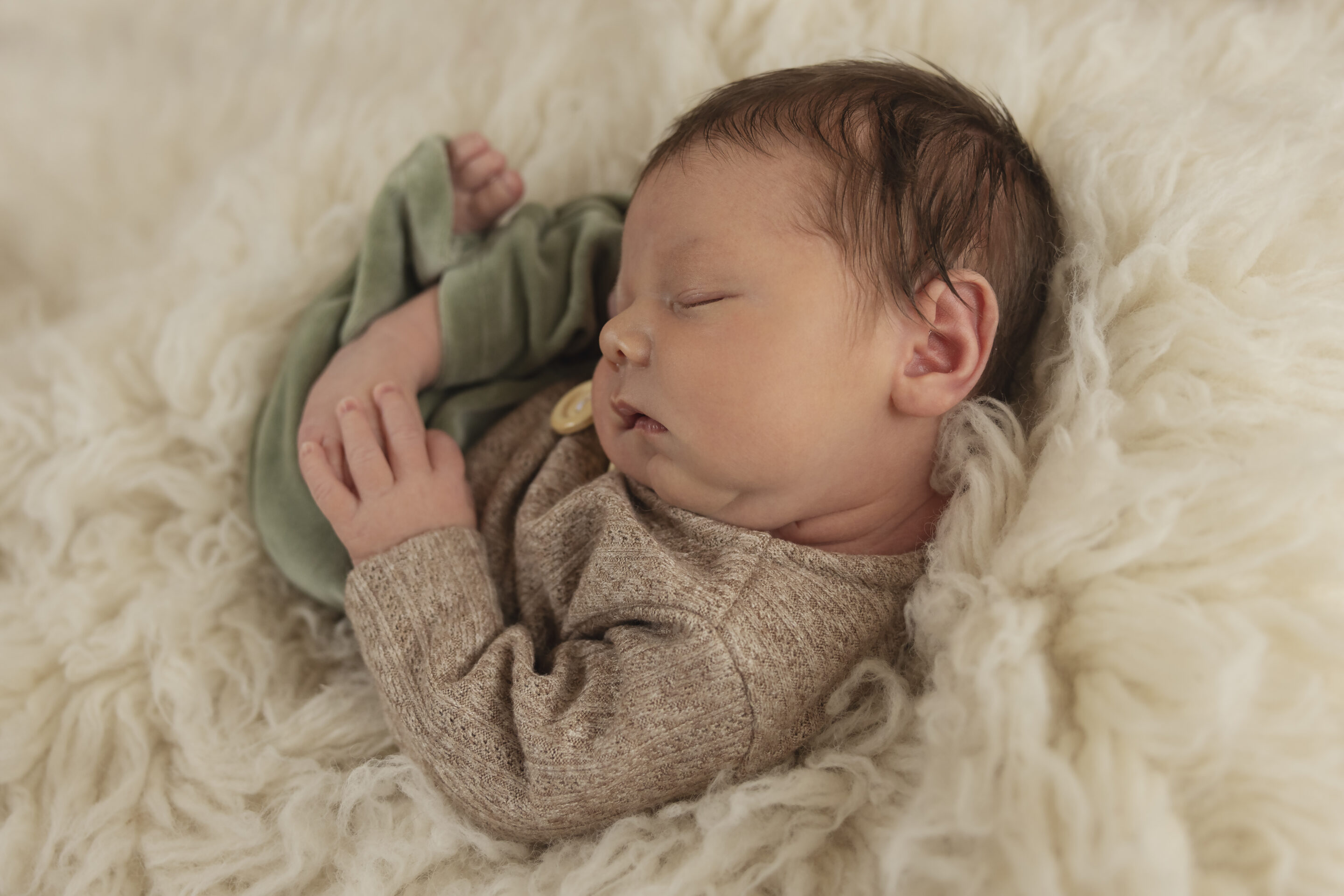 Professional Baby Photographer Newborn Baby Photographer